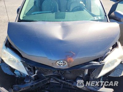 Zdjęcie 12 z 13 samochodu: 2012 TOYOTA SIENNA LE VIN:5TDKK3DC2CS183699 - miniatura