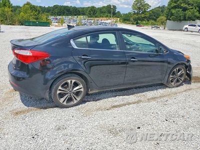 Trzecie zdjęcie samochodu z tyłu: 2015 KIA FORTE EX VIN:KNAFX4A8XF5318914 - miniatura