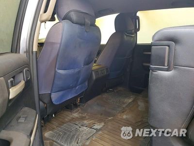 Zdjęcie 8 z 12 samochodu: 2018 TOYOTA TUNDRA CREWMAX SR5 VIN:5TFDW5F14JX701453 - miniatura