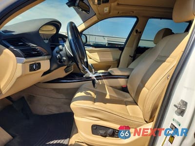 Zdjęcie 7 z 12 samochodu: 2012 BMW X5 XDRIVE35D VIN:5UXZW0C57CL663709 - miniatura