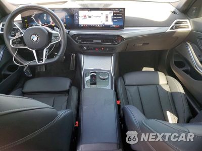 Zdjęcie 8 z 12 samochodu: 2025 BMW 330I VIN:3MW69CW08S8F36127 - miniatura
