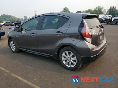 Drugie zdjęcie samochodu z przodu: 2017 TOYOTA PRIUS C TWO VIN:JTDKDTB32H1597552 - miniatura