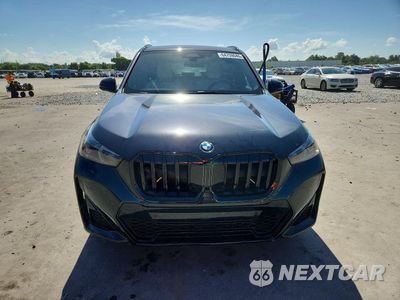 Piąte zdjęcie samochodu w środku: 2026 BMW X1 XDRIVE28I VIN:WBX73EF06T5469162 - miniatura
