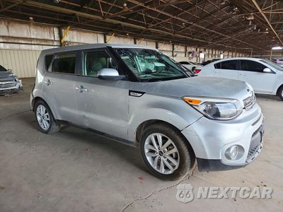 Czwarte zdjęcie samochodu z boku: 2019 KIA SOUL + VIN:KNDJP3A52K7656173 - miniatura