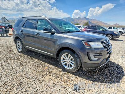 Czwarte zdjęcie samochodu z boku: 2017 FORD EXPLORER XLT VIN:1FM5K7D80HGB91703 - miniatura