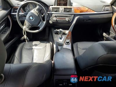 Zdjęcie 8 z 12 samochodu: 2013 BMW 328 XI VIN:WBA3B3C57DF145911 - miniatura