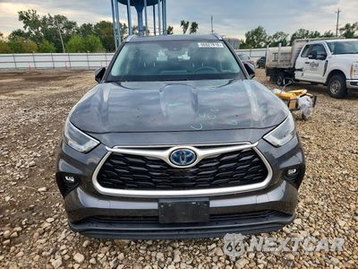 Piąte zdjęcie samochodu w środku: 2021 TOYOTA HIGHLANDER HYBRID XLE VIN:5TDGBRCH0MS523410 - miniatura