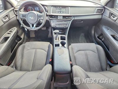 Zdjęcie 8 z 12 samochodu: 2018 KIA OPTIMA LX VIN:5XXGT4L31JG261107 - miniatura