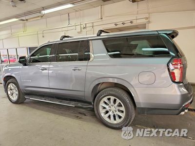 Drugie zdjęcie samochodu z przodu: 2022 CHEVROLET SUBURBAN K1500 PREMIER VIN:1GNSKFKD6NR102824 - miniatura