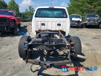 Zdjęcie 6 z 12 samochodu: 2010 FORD F350 SUPER DUTY VIN:1FTSF3A56AEB43011 - miniatura