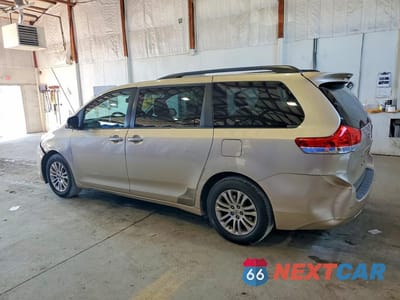 Drugie zdjęcie samochodu z przodu: 2013 TOYOTA SIENNA XLE 8-PASSENGER VIN:5TDYK3DC6DS404703 - miniatura
