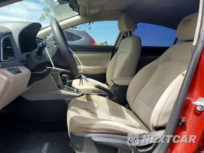 Zdjęcie 7 z 12 samochodu: 2017 HYUNDAI ELANTRA SE VIN:5NPD84LF8HH191991 - miniatura
