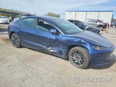 Czwarte zdjęcie samochodu z boku: 2026 TESLA MODEL 3 VIN:5YJ3E1EA1TF204253 - miniatura