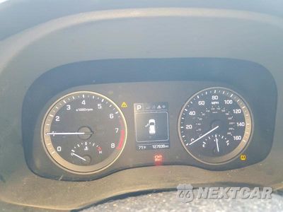 Zdjęcie 9 z 13 samochodu: 2017 HYUNDAI TUCSON SPORT VIN:KM8J3CA29HU390920 - miniatura
