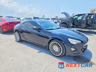 Czwarte zdjęcie samochodu z boku: 2013 SCION FR-S BASE VIN:JF1ZNAA18D1726135 - miniatura