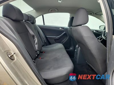 Zdjęcie 10 z 12 samochodu: 2016 VOLKSWAGEN JETTA S VIN:3VW267AJ2GM218310 - miniatura