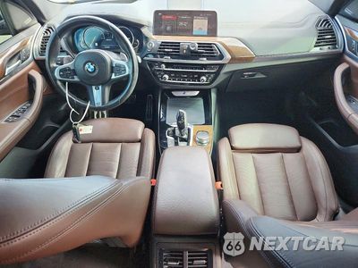 Zdjęcie 8 z 13 samochodu: 2019 BMW X3 XDRIVEM40I VIN:5UXTS3C57K0Z06311 - miniatura