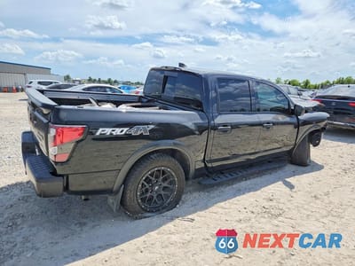 Trzecie zdjęcie samochodu z tyłu: 2024 NISSAN TITAN PRO-4X VIN:1N6AA1ED2RN102920 - miniatura