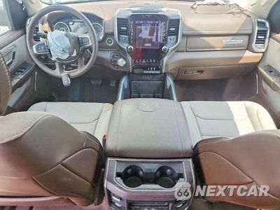 Zdjęcie 8 z 12 samochodu: 2025 RAM 1500 LARAMIE VIN:1C6SRFJP5SN761889 - miniatura