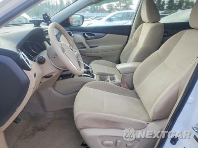 Zdjęcie 7 z 12 samochodu: 2015 NISSAN ROGUE SV VIN:KNMAT2MV3FP569566 - miniatura