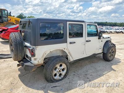 Trzecie zdjęcie samochodu z tyłu: 2015 JEEP WRANGLER UNLIMITED SAHARA VIN:1C4HJWEGXFL567204 - miniatura