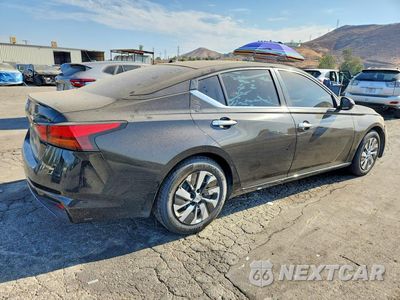 Trzecie zdjęcie samochodu z tyłu: 2019 NISSAN ALTIMA S VIN:1N4BL4BV6KC243819 - miniatura