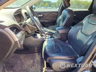Zdjęcie 7 z 12 samochodu: 2015 JEEP CHEROKEE TRAILHAWK VIN:1C4PJMBSXFW663437 - miniatura