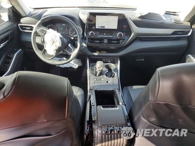 Zdjęcie 8 z 14 samochodu: 2023 TOYOTA HIGHLANDER XLE VIN:5TDKDRBH4PS027746 - miniatura