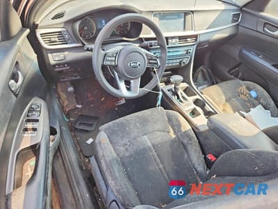 Zdjęcie 8 z 12 samochodu: 2019 KIA OPTIMA LX VIN:5XXGT4L35KG359459 - miniatura