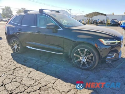 Czwarte zdjęcie samochodu z boku: 2019 VOLVO XC60 T5 INSCRIPTION VIN:LYV102DL0KB336578 - miniatura