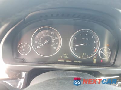 Zdjęcie 9 z 13 samochodu: 2016 BMW X5 XDRIVE35I VIN:5UXKR0C54G0S90371 - miniatura