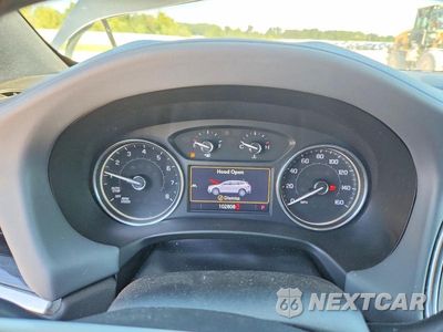 Zdjęcie 9 z 14 samochodu: 2022 BUICK ENCLAVE ESSENCE VIN:5GAEVAKW2NJ107200 - miniatura