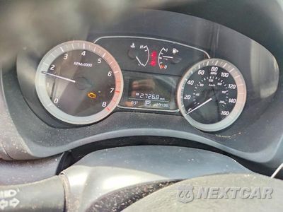 Zdjęcie 9 z 12 samochodu: 2015 NISSAN SENTRA SV VIN:3N1AB7AP8FL695135 - miniatura
