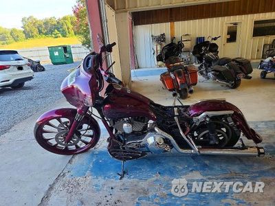 Trzecie zdjęcie samochodu z tyłu: 2005 HARLEY-DAVIDSON FLHPI VIN:1HD1FHW165Y627424 - miniatura