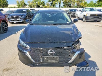 Piąte zdjęcie samochodu w środku: 2025 NISSAN SENTRA S VIN:3N1AB8BV2SY246467 - miniatura