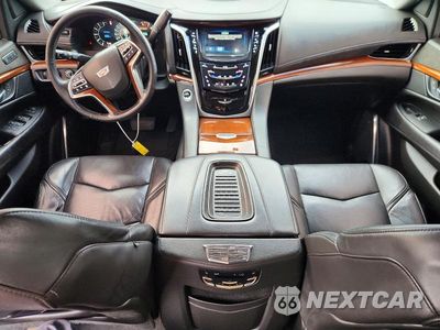 Zdjęcie 8 z 13 samochodu: 2019 CADILLAC ESCALADE ESV LUXURY VIN:1GYS4HKJ0KR242894 - miniatura