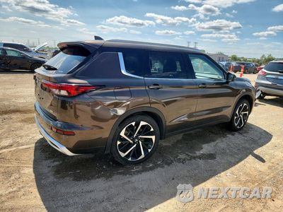 Trzecie zdjęcie samochodu z tyłu: 2024 MITSUBISHI OUTLANDER SEL VIN:JA4J4WA86RZ073733 - miniatura