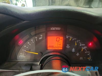 Zdjęcie 9 z 12 samochodu: 1994 CHEVROLET CORVETTE VIN:1G1YY32P7R5106378 - miniatura