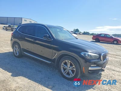 Czwarte zdjęcie samochodu z boku: 2019 BMW X3 SDRIVE30I VIN:5UXTR7C52KLR52257 - miniatura