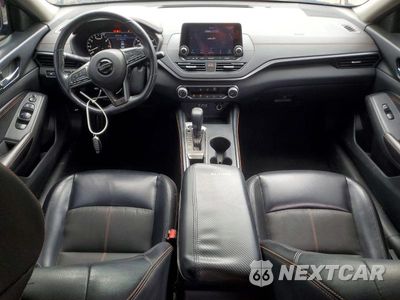 Zdjęcie 8 z 12 samochodu: 2020 NISSAN ALTIMA SR VIN:1N4BL4CV8LN310411 - miniatura