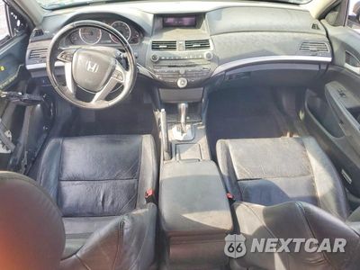 Zdjęcie 8 z 13 samochodu: 2012 HONDA ACCORD SE VIN:1HGCP2F66CA017935 - miniatura