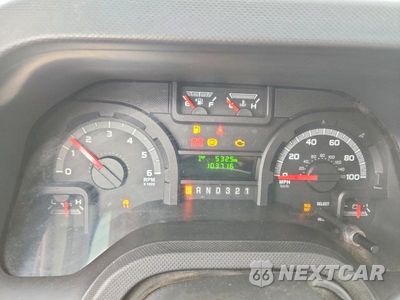 Zdjęcie 9 z 13 samochodu: 2011 FORD E350 VAN WITH BUCKET LIFT VIN:1FTSE3ES5BDB26100 - miniatura
