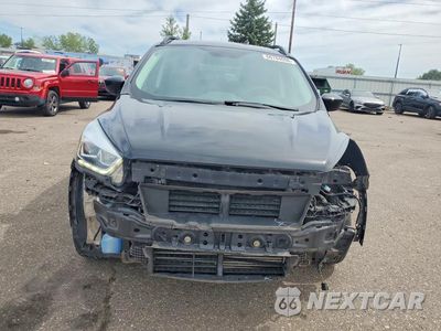 Piąte zdjęcie samochodu w środku: 2017 FORD ESCAPE SE VIN:1FMCU9G9XHUB80694 - miniatura