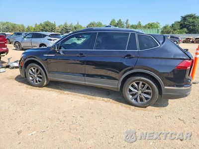 Drugie zdjęcie samochodu z przodu: 2023 VOLKSWAGEN TIGUAN SE VIN:3VVMB7AX7PM007911 - miniatura