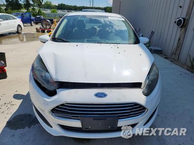 Piąte zdjęcie samochodu w środku: 2019 FORD FIESTA SE VIN:3FADP4BJ5KM160763 - miniatura