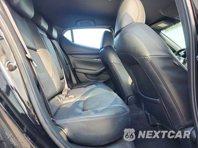 Zdjęcie 10 z 13 samochodu: 2021 MAZDA 3 SELECT VIN:JM1BPAKL7M1322913 - miniatura