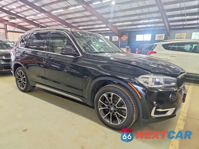 Czwarte zdjęcie samochodu z boku: 2018 BMW X5 XDRIVE35I VIN:5UXKR0C54J0X93213 - miniatura