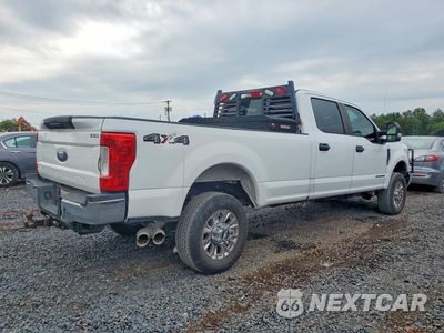 Trzecie zdjęcie samochodu z tyłu: 2019 FORD F350 SUPER DUTY VIN:1FT8W3BT1KED19276 - miniatura
