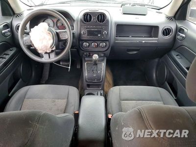 Zdjęcie 8 z 14 samochodu: 2014 JEEP PATRIOT SPORT VIN:1C4NJPBBXED586667 - miniatura