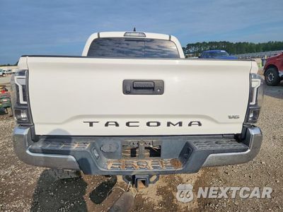 Zdjęcie 6 z 12 samochodu: 2018 TOYOTA TACOMA SR5 V6 VIN:3TMCZ5AN0JM153664 - miniatura